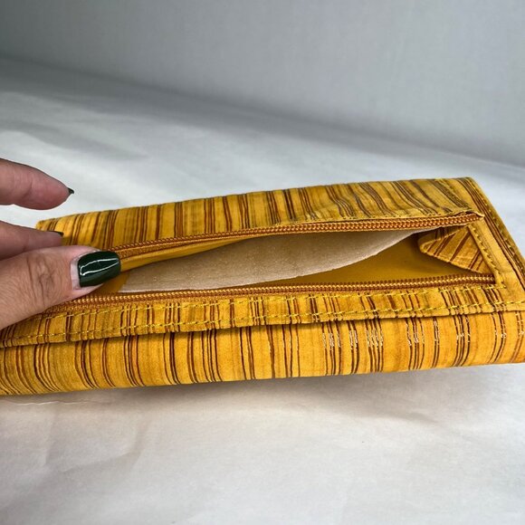 Lodis Womens Yellow Stripe Leather Wallet With Multiple Card Slots & Zipper Pock - Picture 2 of 7